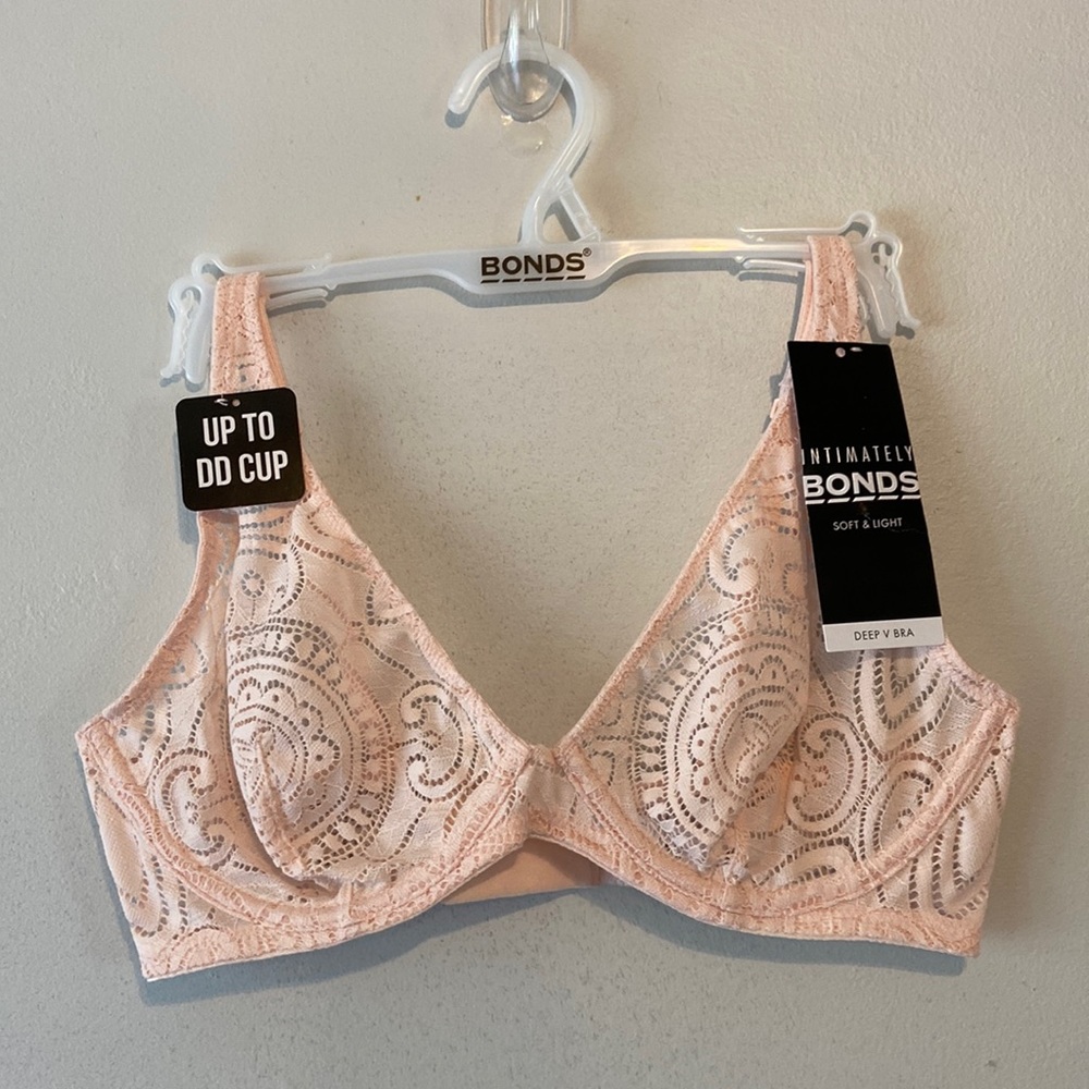 Size 36C Bonds Bra NWT